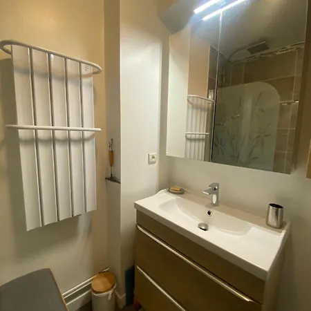 Apartament Rez De Jardin - Jo 2024