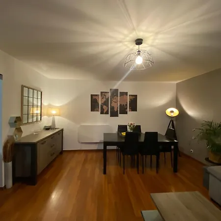 Apartament Rez De Jardin - Jo 2024 *