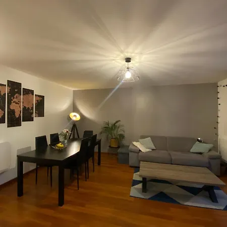 Apartament Rez De Jardin - Jo 2024 *